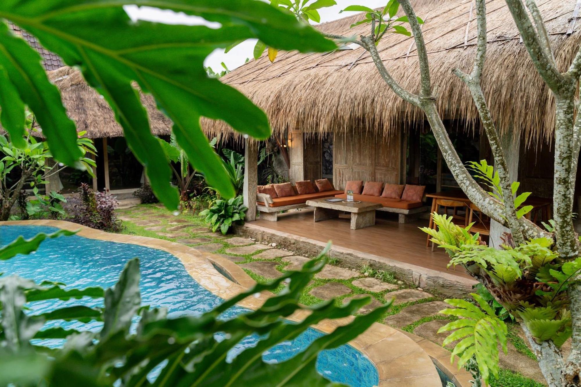 Puri Samaira Villa Tanjung  Kültér fotó