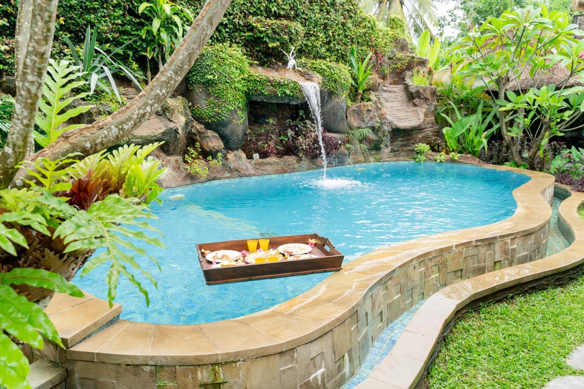 Puri Samaira Villa Tanjung  Kültér fotó