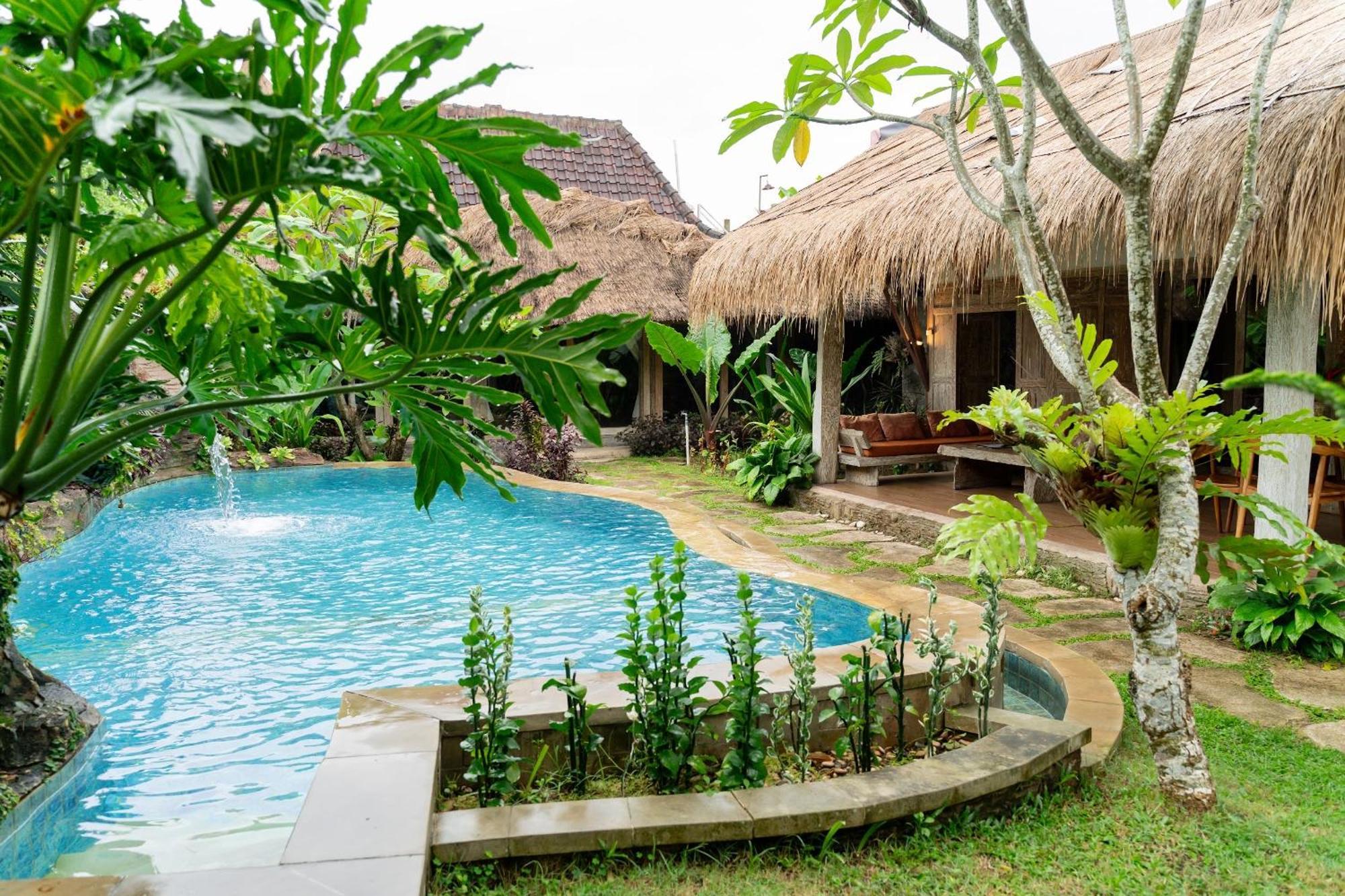 Puri Samaira Villa Tanjung  Kültér fotó