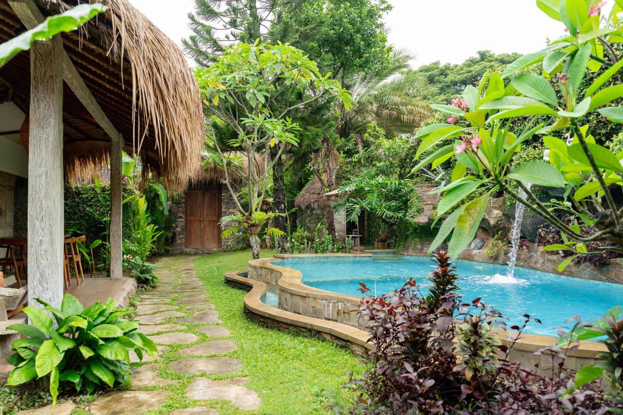 Puri Samaira Villa Tanjung  Kültér fotó