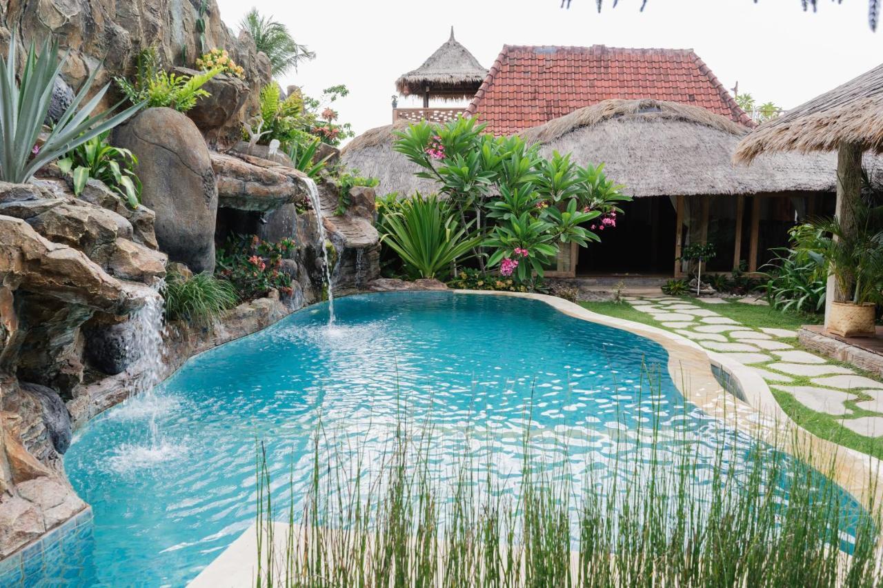 Puri Samaira Villa Tanjung  Kültér fotó