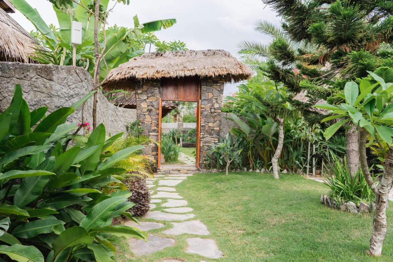 Puri Samaira Villa Tanjung  Kültér fotó