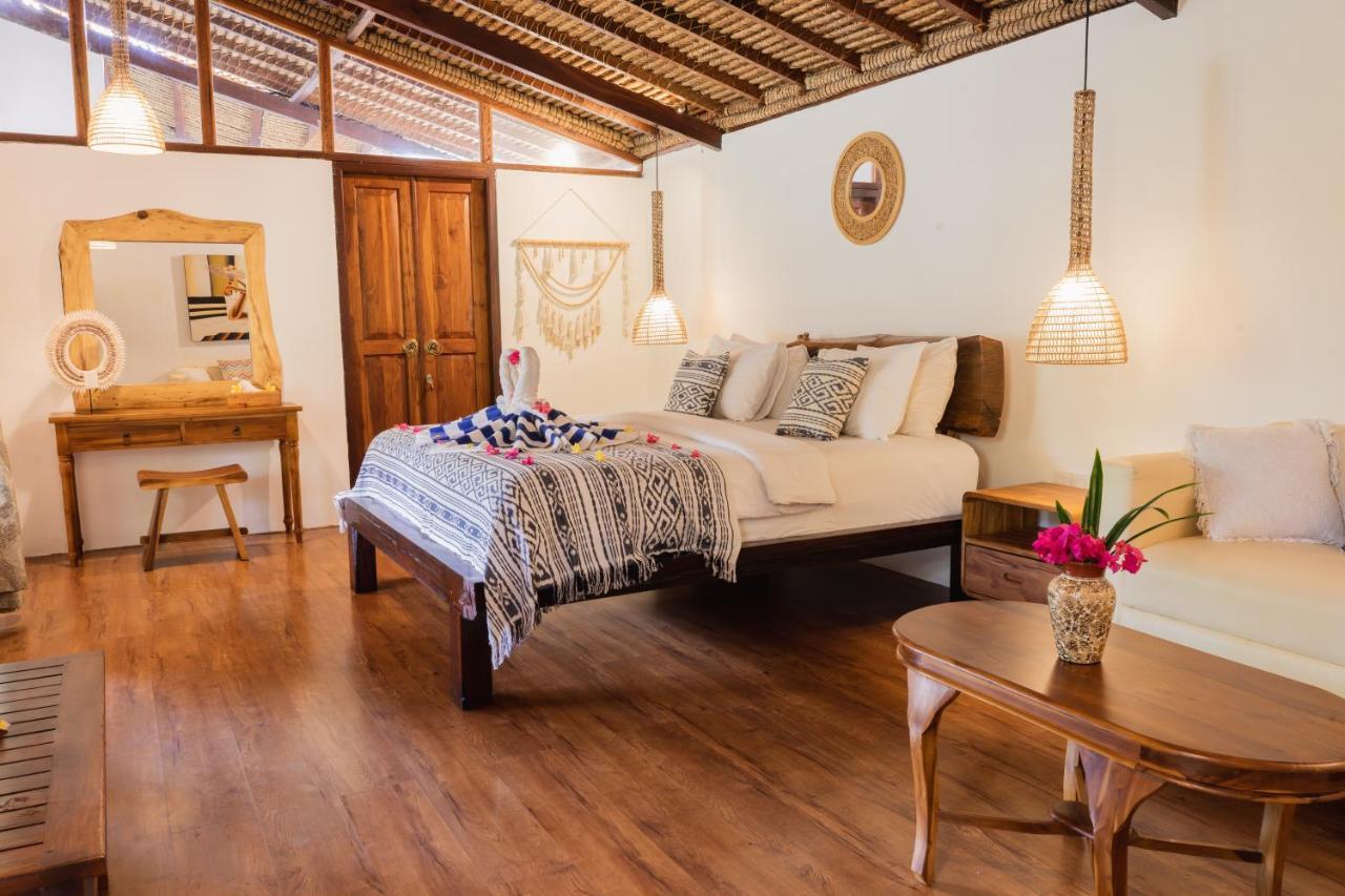 Puri Samaira Villa Tanjung  Kültér fotó