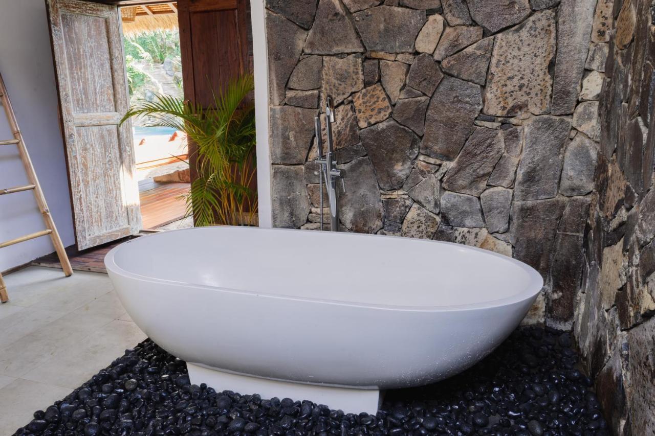 Puri Samaira Villa Tanjung  Kültér fotó