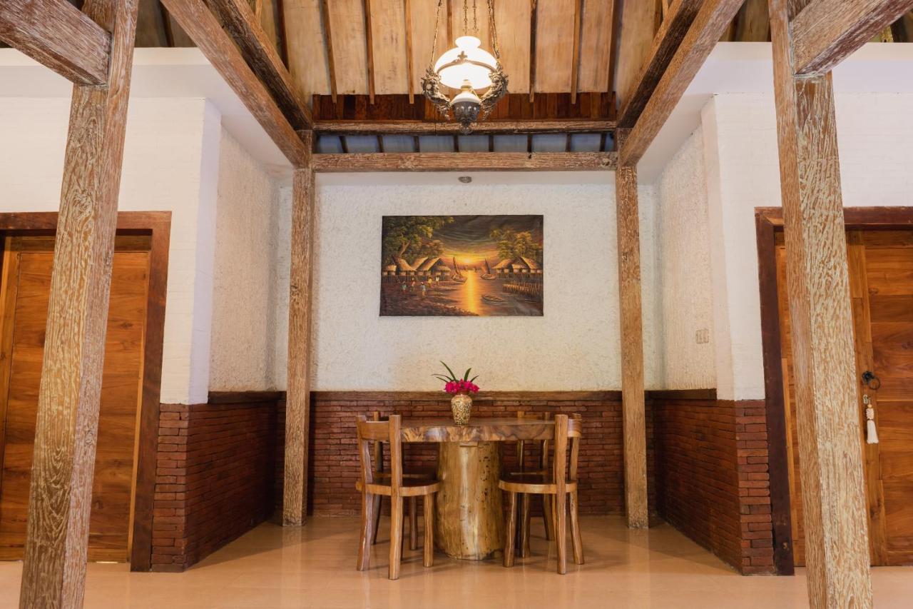Puri Samaira Villa Tanjung  Kültér fotó